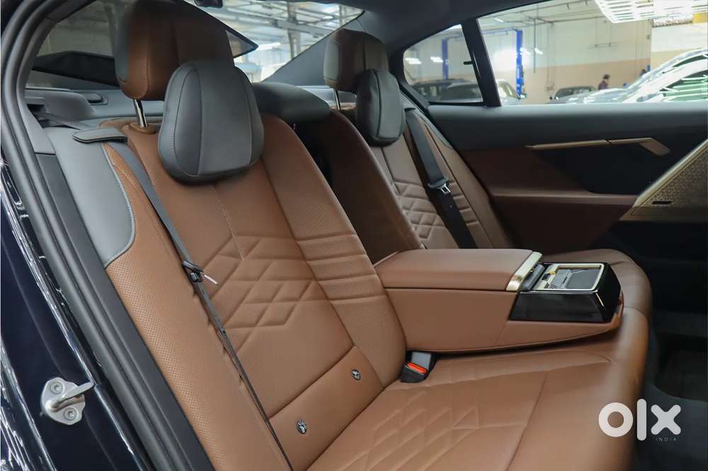 Bmw 5 Series, 2025, Petrol