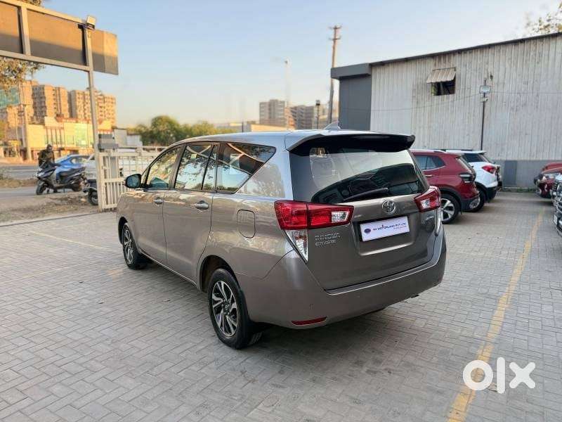 Toyota Innova Crysta 2.4 Gx Mt, 2021, Diesel