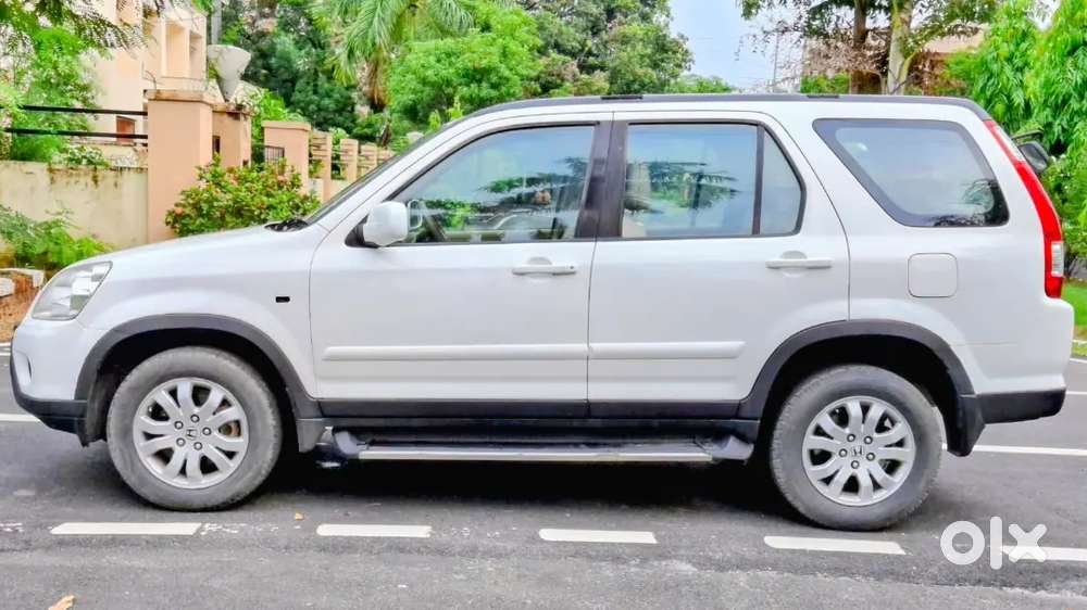 Honda Cr-v 2005 Petrol Well Maintained