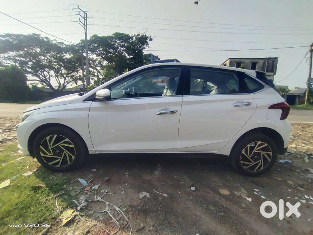 Hyundai New I20 1.5 Asta (o) Mt, 2025, Petrol