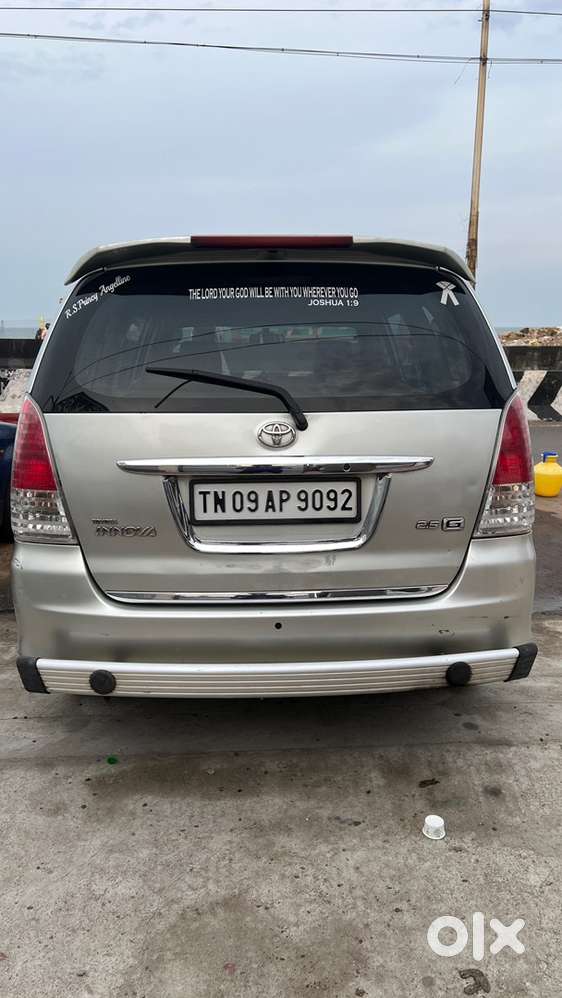Toyota Innova Diesel 2005 /