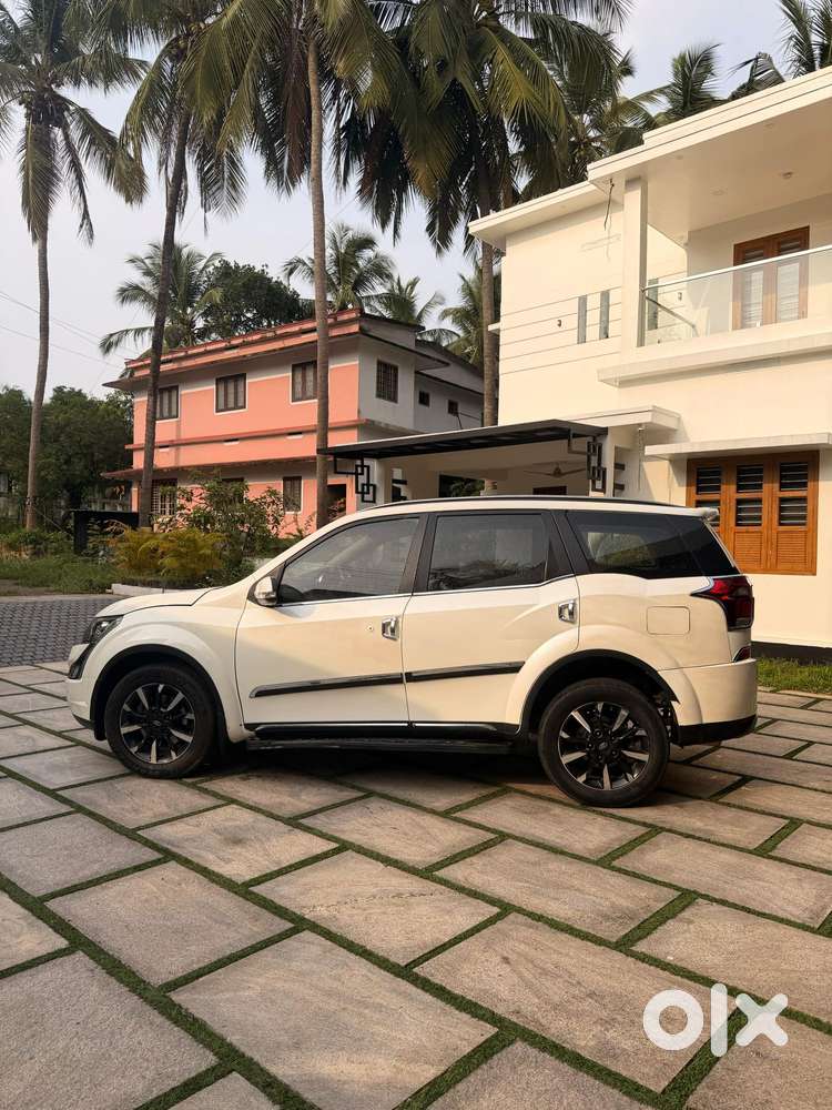 Mahindra Xuv500 W11 Option At, 2018, Diesel