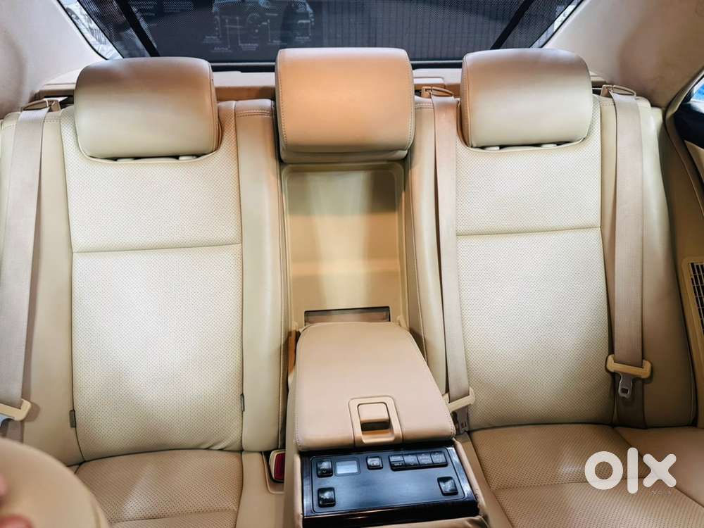 Toyota Camry Hybrid 2017