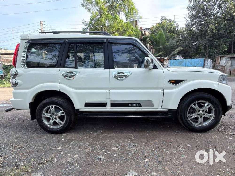 Mahindra Scorpio S10, 2017, Diesel