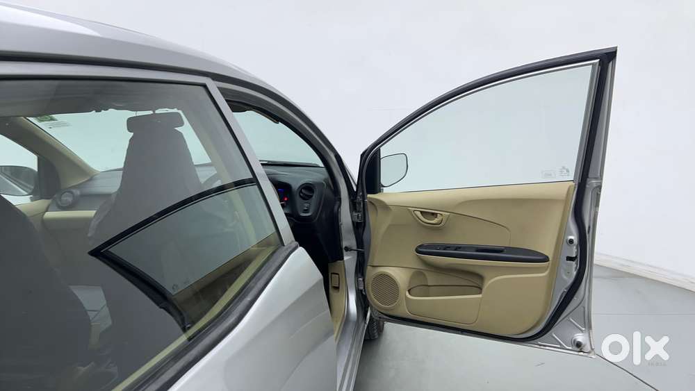 Honda Mobilio V I-vtec, 2015, Petrol