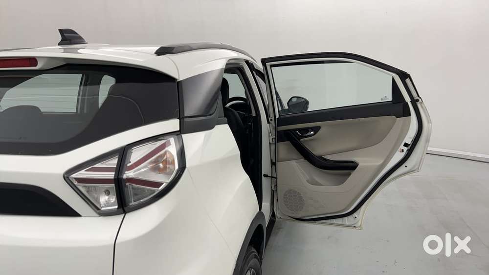 Tata Nexon 1.2 Revotron Xza Plus, 2022, Petrol