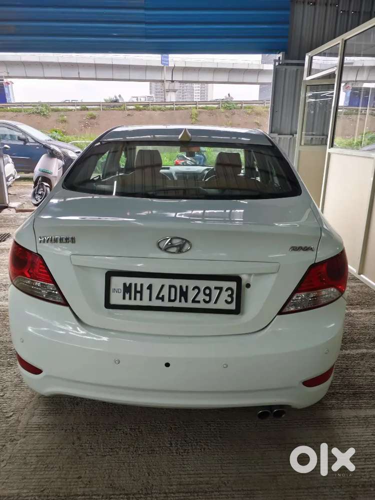 Hyundai Verna 1.6 Vtvt 2012