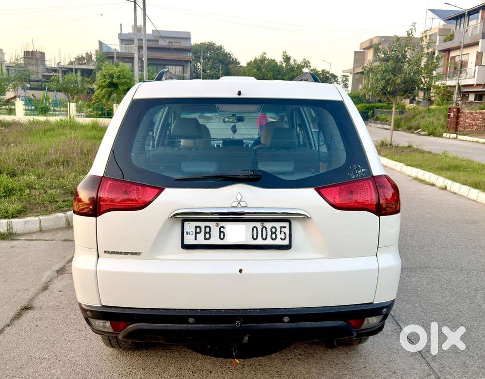 Mitsubishi Pajero Sport 2.5 Manual, 2013, Diesel