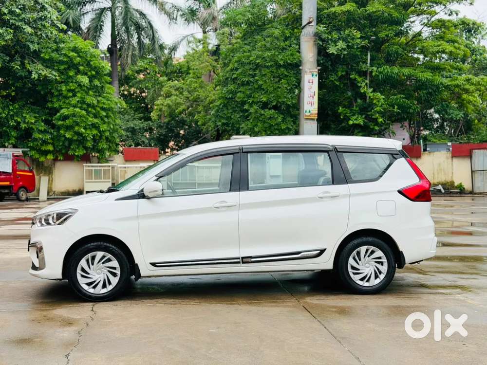 Maruti Suzuki Ertiga Vxi Cng, 2022, Cng & Hybrids