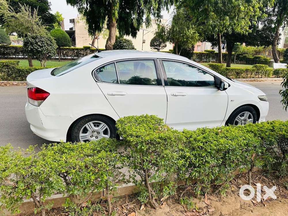 Honda City Petrol+cng 2011