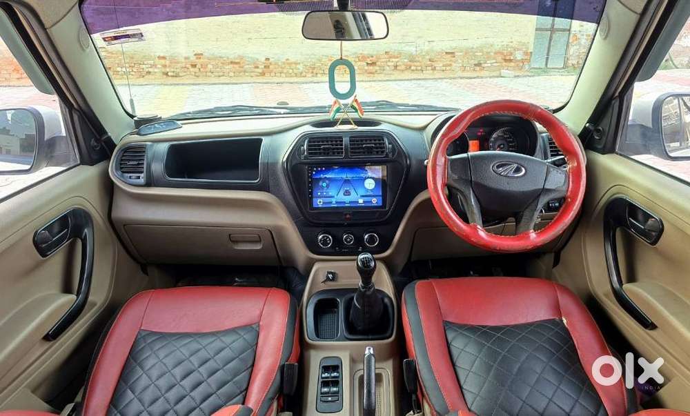 Mahindra Tuv 300 Plus P4, 2018, Diesel