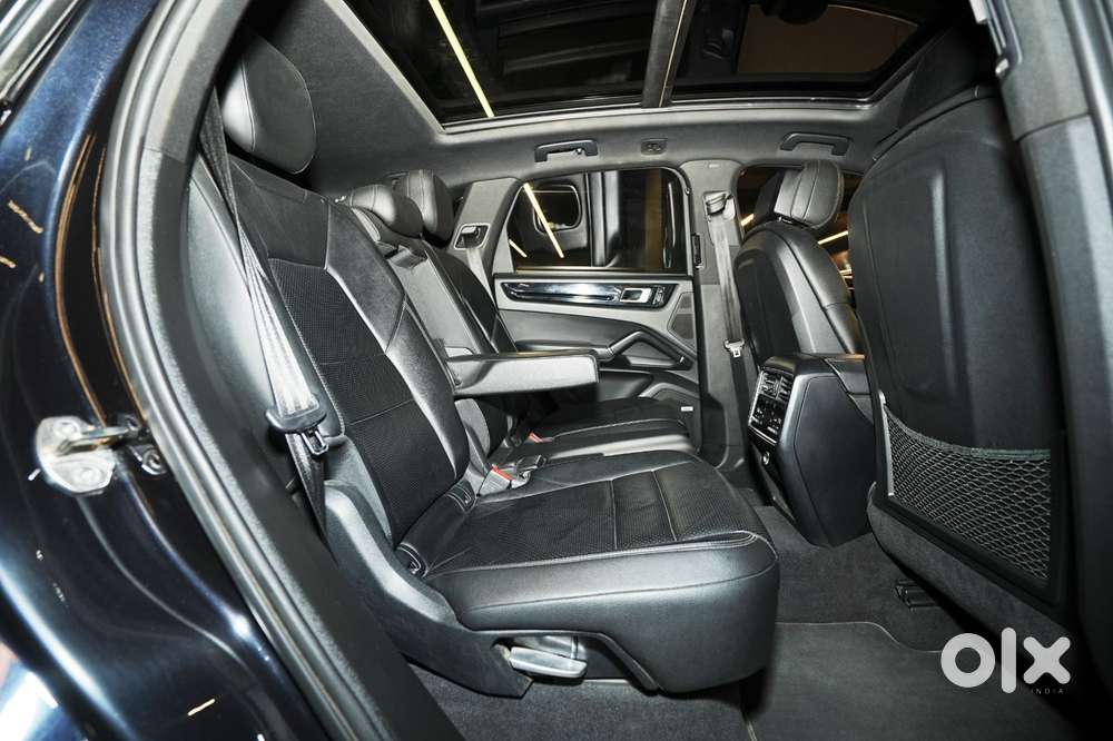Porsche Cayenne E-hybrid, 2020, Petrol