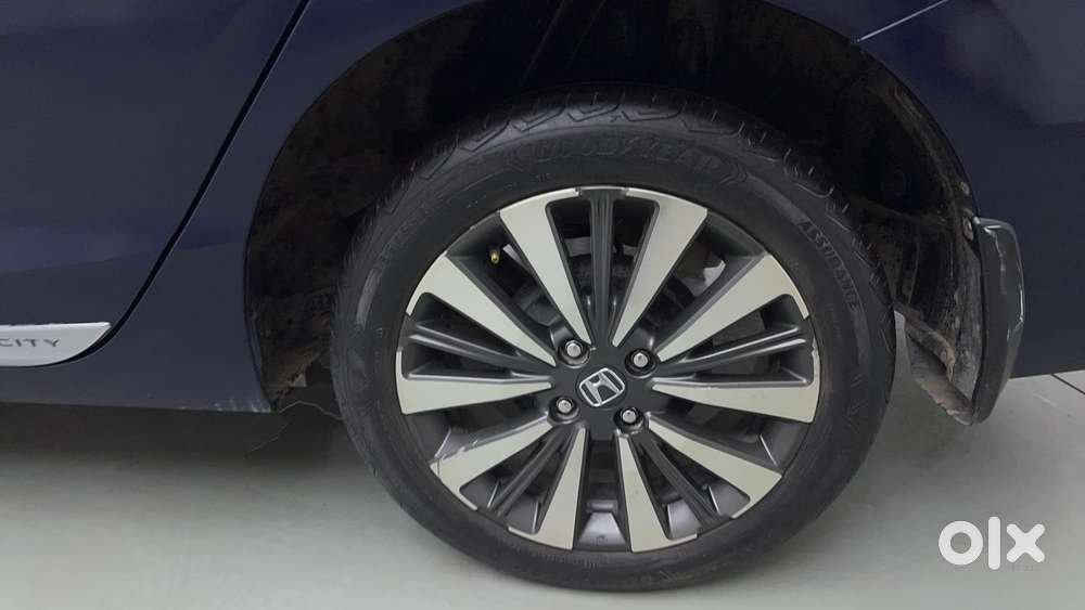 Honda City 1.5 Zx I-vtec Mt, 2023, Petrol