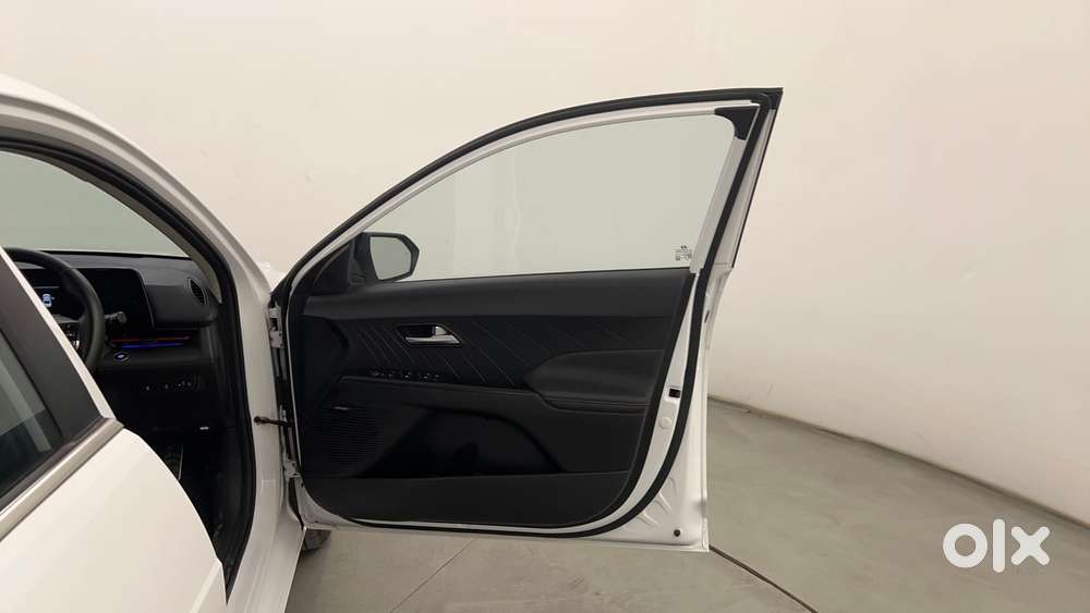 Hyundai Verna 1.5 Sx (o) Turbo Petrol Dct, 2025, Petrol