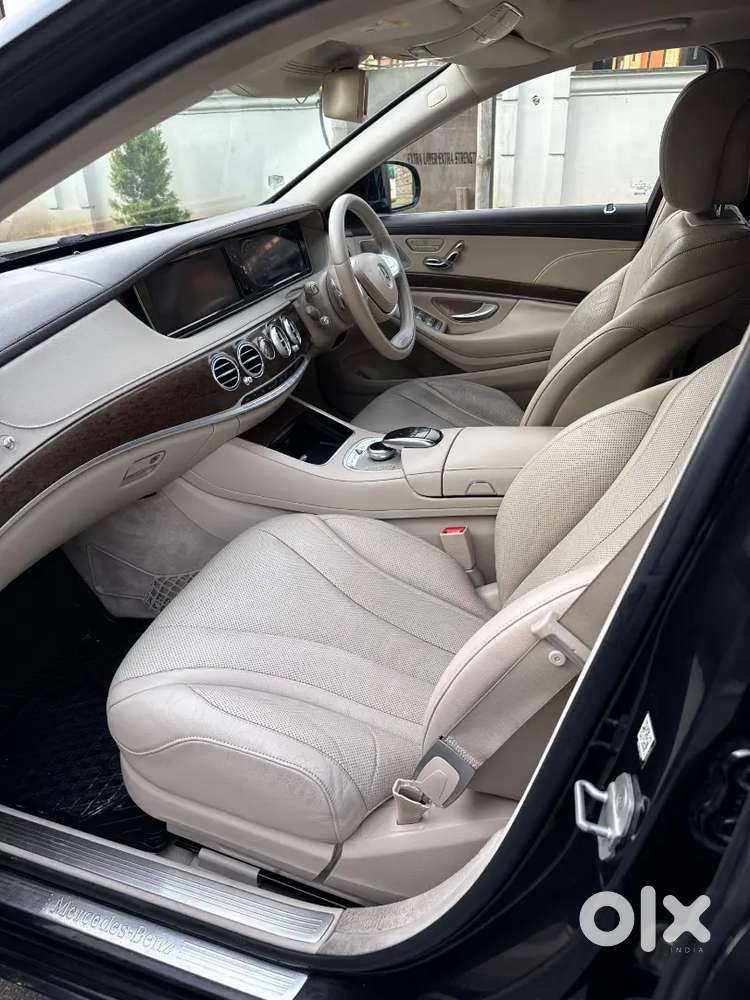 Mercedes Benz
S500