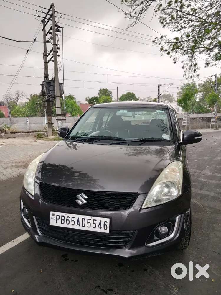 Maruti Suzuki Swift 2015 Diesel 82000 Km Driven,dr. Car