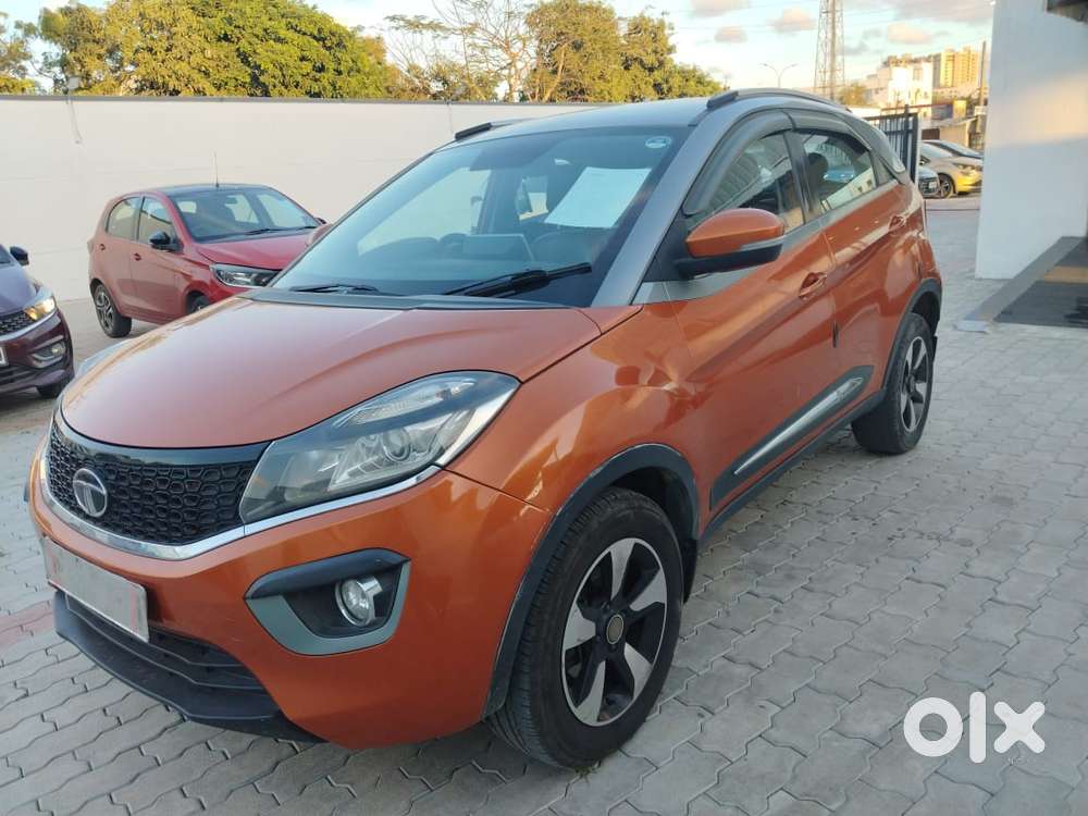 Tata Nexon Amt Xza Plus, 2018, Petrol