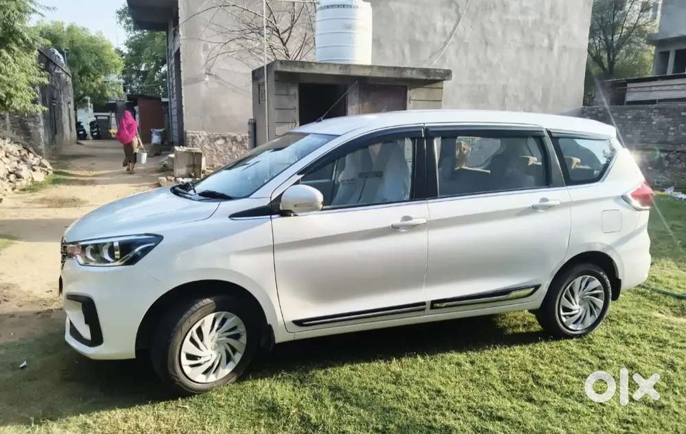 Maruti Ertiga Good Condition Good Cng Mileage Petrol Mileage