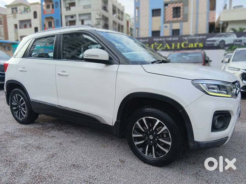 Maruti Suzuki Brezza 1.5 Zxi Plus Smart Hybrid, 2021, Petrol
