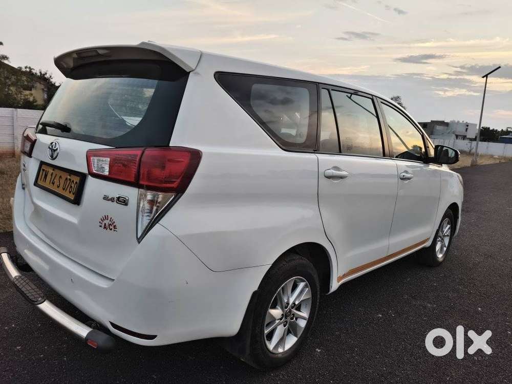 Toyota Innova Crysta 2.4 Vx Mt 8s, 2018, Diesel