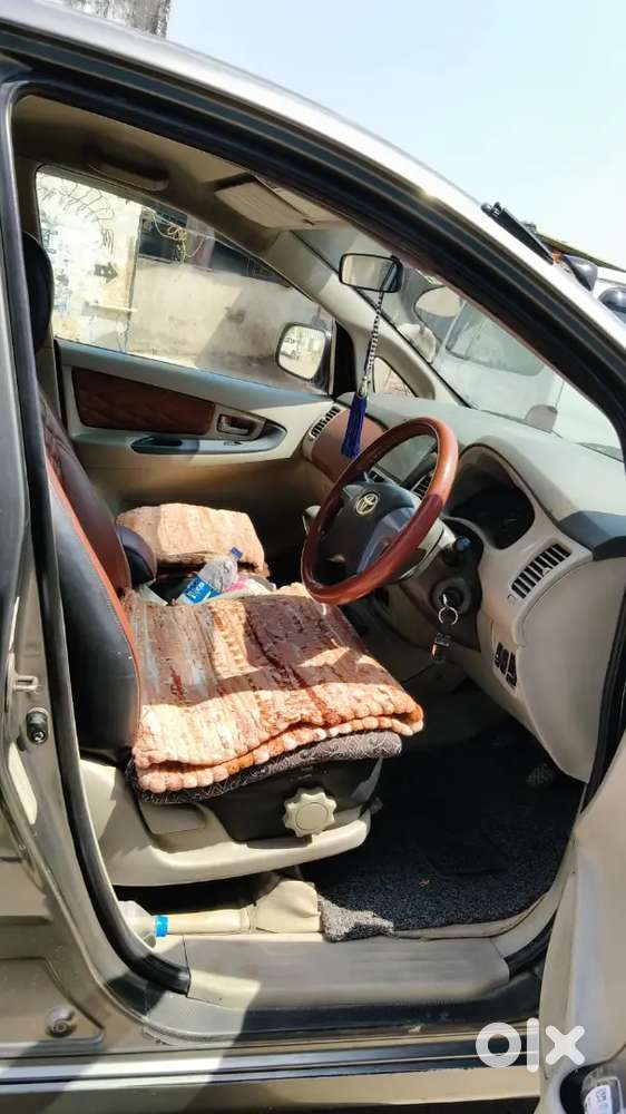 Toyota Innova 2014 Diesel Well Maintained