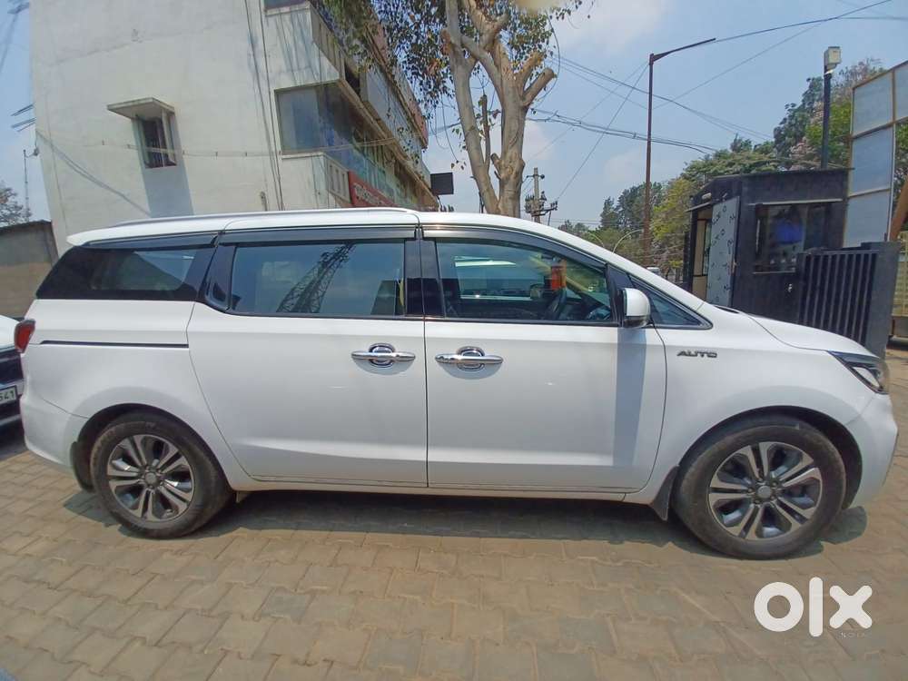 Kia Carnival Prestige, 2021, Diesel