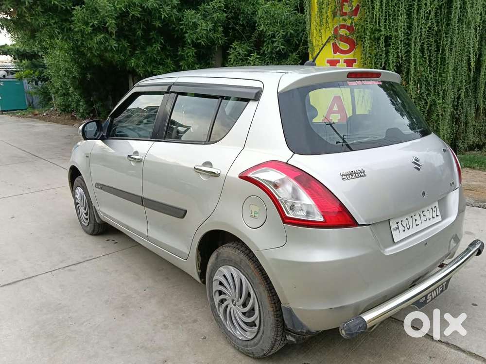 Maruti Suzuki Swift Vxi Abs Bsiv, 2016, Petrol