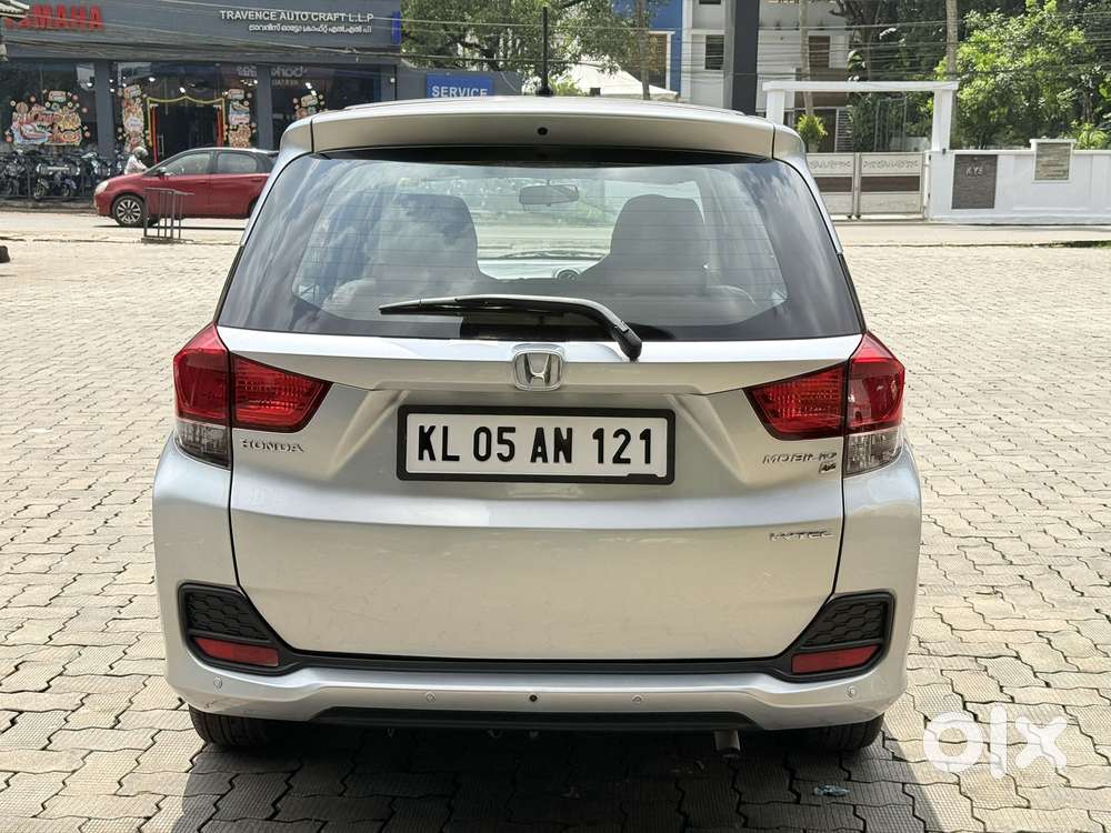 Honda Mobilio 1.5 V I-vtec, 2016, Petrol