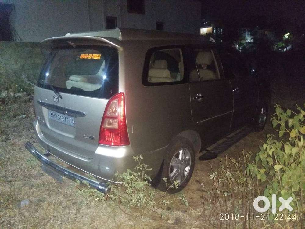 Toyota Ceo Co. Maintained 2008 Innova 2.5v Diesel 2.25l Km City 14kmpl