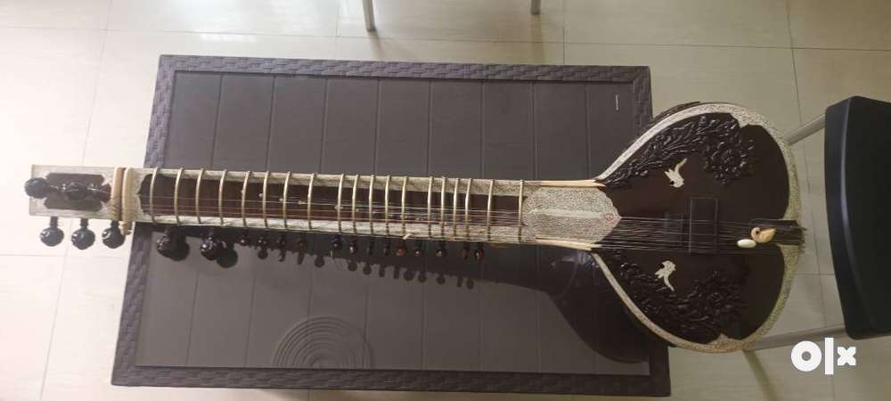 A very good condition Sitar Musical Instruments 1762715222