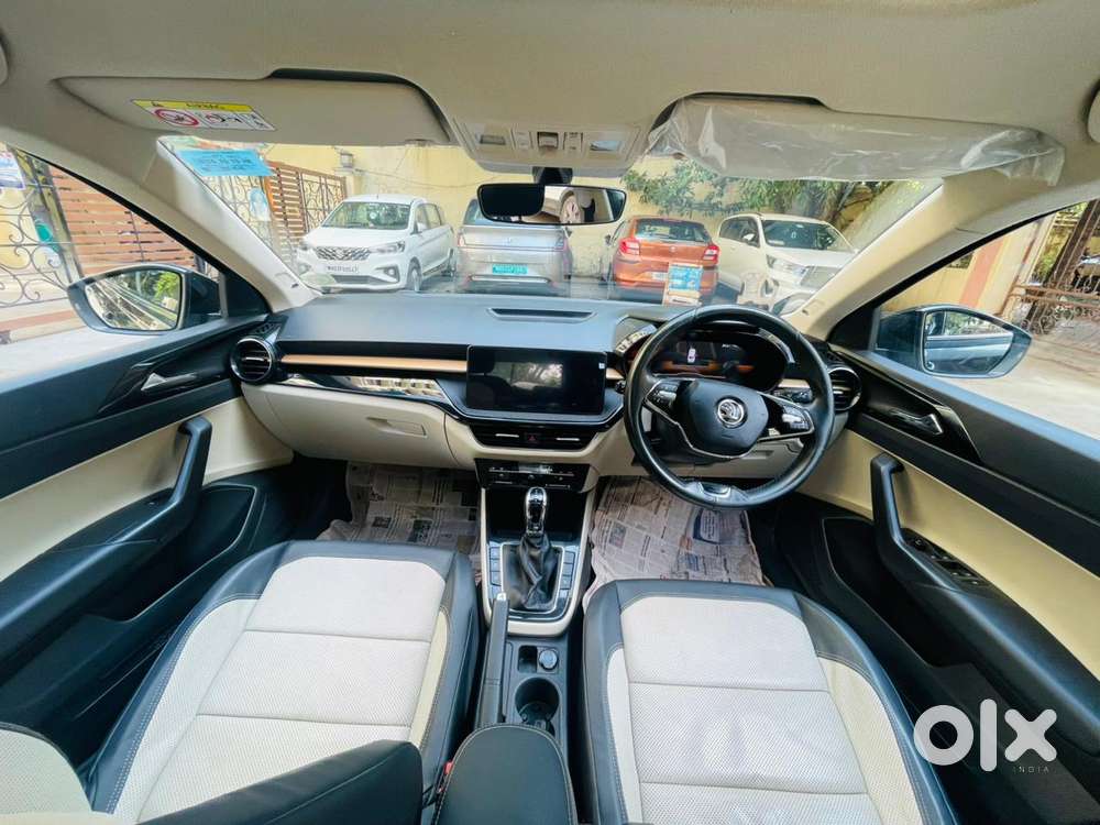 Skoda Slavia 1.5 Tsi Style, 2022, Petrol