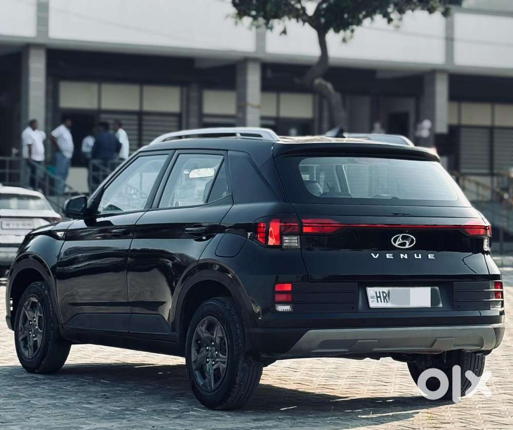 Hyundai Venue 1.2 S Plus, 2024, Petrol
