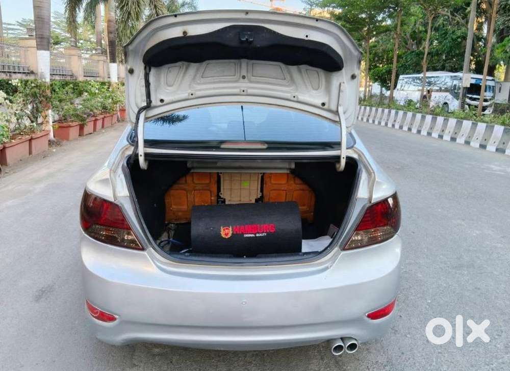 Hyundai Fluidic Verna 2011 Petrol Well Maintained