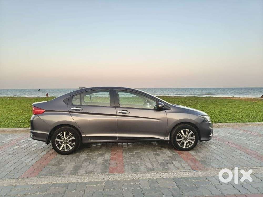 Honda City 1.5 V 4th Gen I-vtec Mt, 2018, Petrol