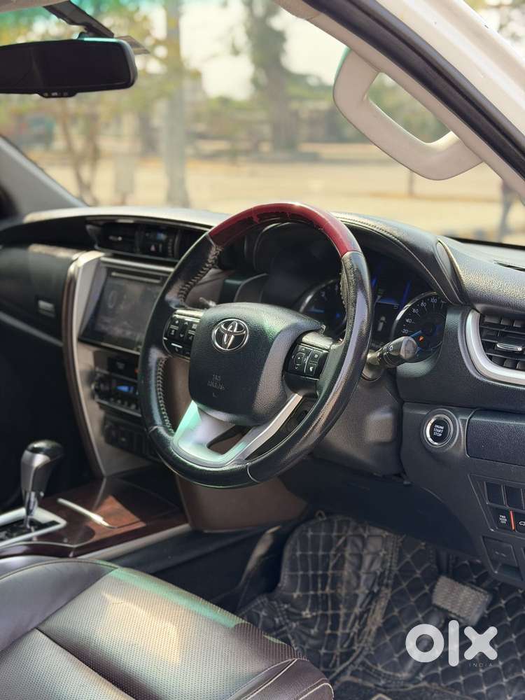 Toyota Fortuner 4x2 At 2.8 Diesel, 2020, Diesel