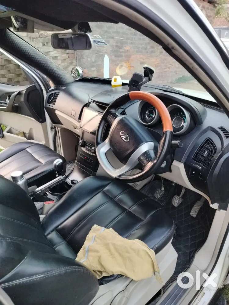 Mahindra Xuv500 2017 Diesel 81000 Km Driven