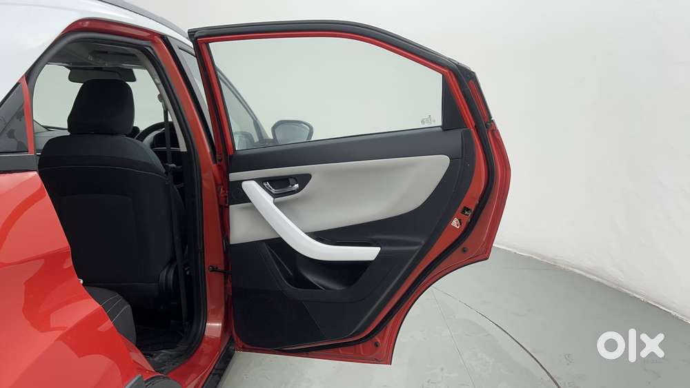 Tata Nexon Creative 1.5 Revotorq Diesel 6amt Dt, 2023, Diesel