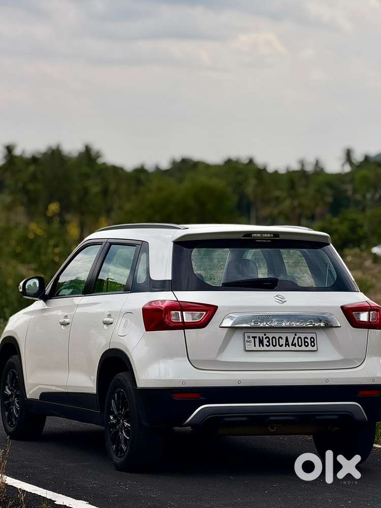 Pristine Pearl White Maruti Suzuki Vitara Brezza – Mint Condition!