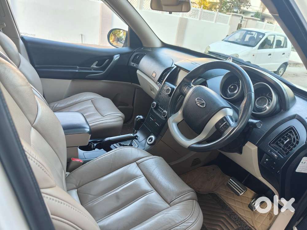 Mahindra Xuv500 W10 Awd, 2017