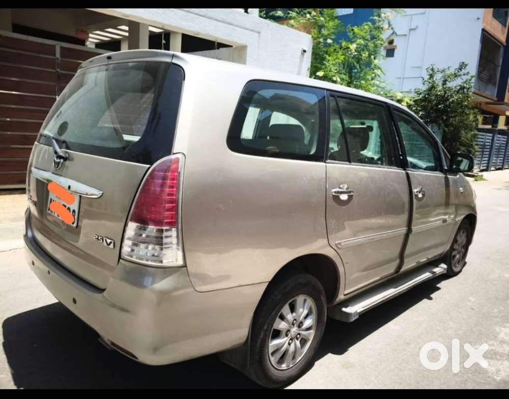 Toyota Innova 2.0 V, 2010, Diesel