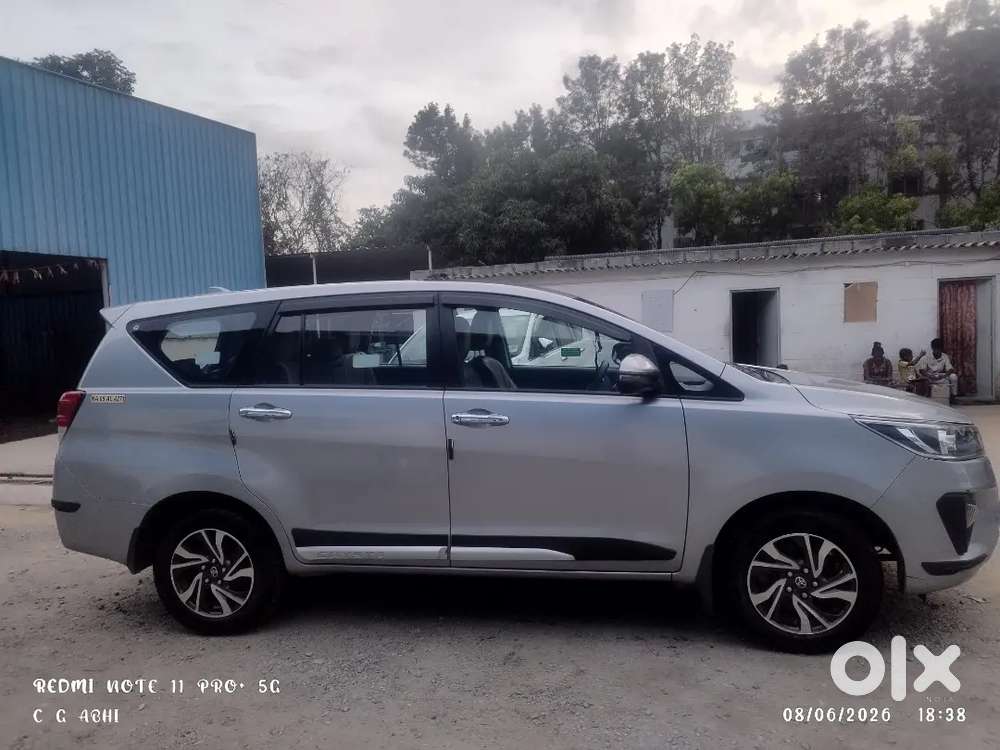 Toyota Innova Crysta Gx 2022