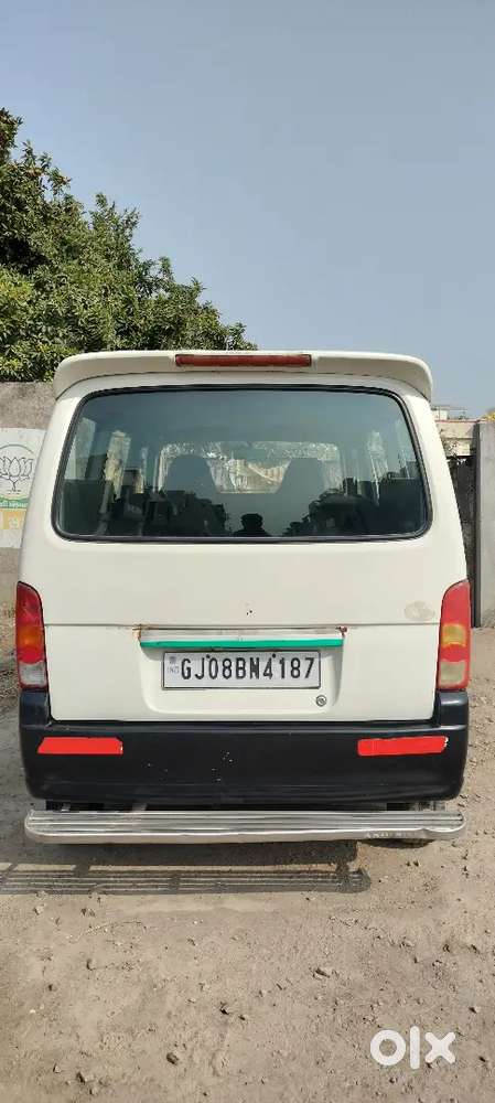 Maruti Suzuki Eeco 2016