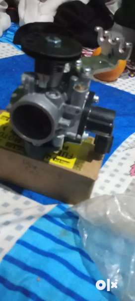 Karizma r spare parts hot sale olx