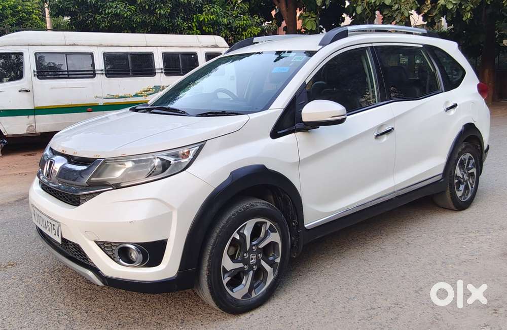 Honda Br-v 1.5 V I-vtec Mt, 2017, Petrol
