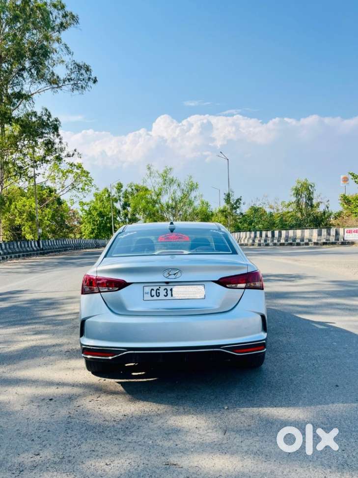 Hyundai Verna 1.5 Sx Petrol Mt, 2022, Petrol