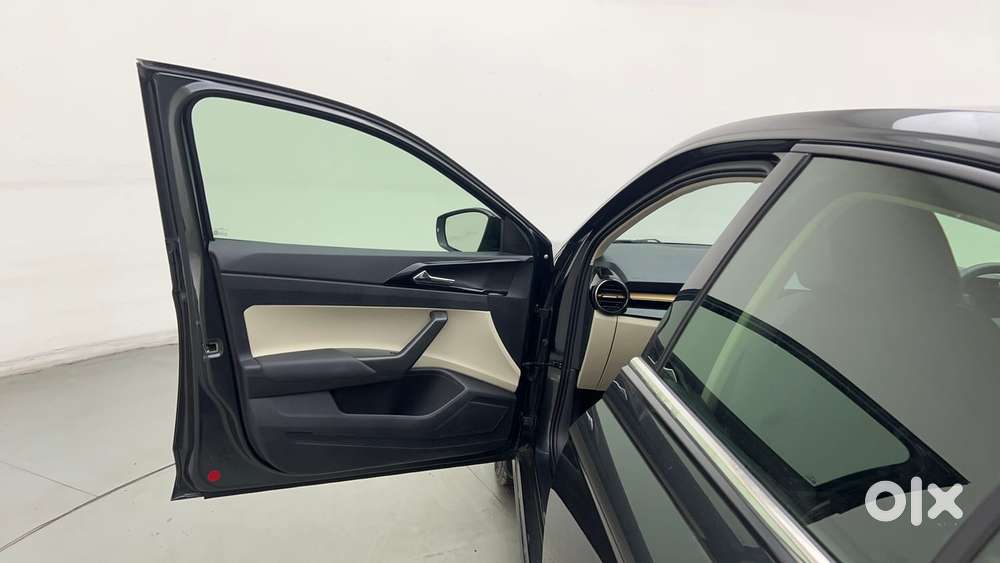 Skoda Slavia 1.0 Tsi Style At, 2026, Petrol