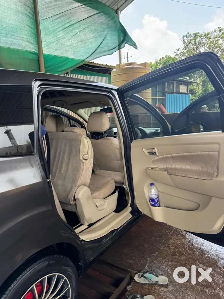 Maruti Suzuki Ertiga 2012