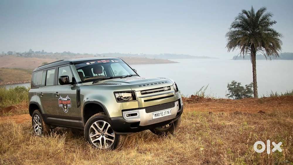 Land Rover Defender 2025