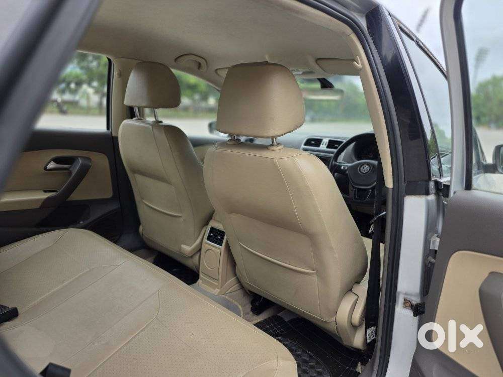 Volkswagen Vento Petrol Highline At, 2016, Petrol