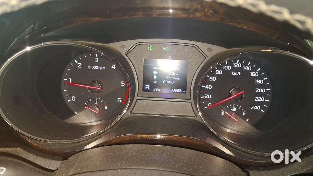 Kia Carnival Limousine Plus 7 Str, 2022, Diesel